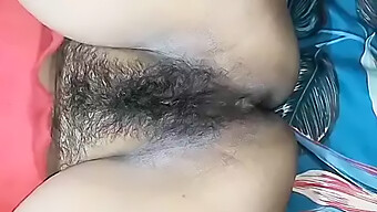 Bhabhi Ama...